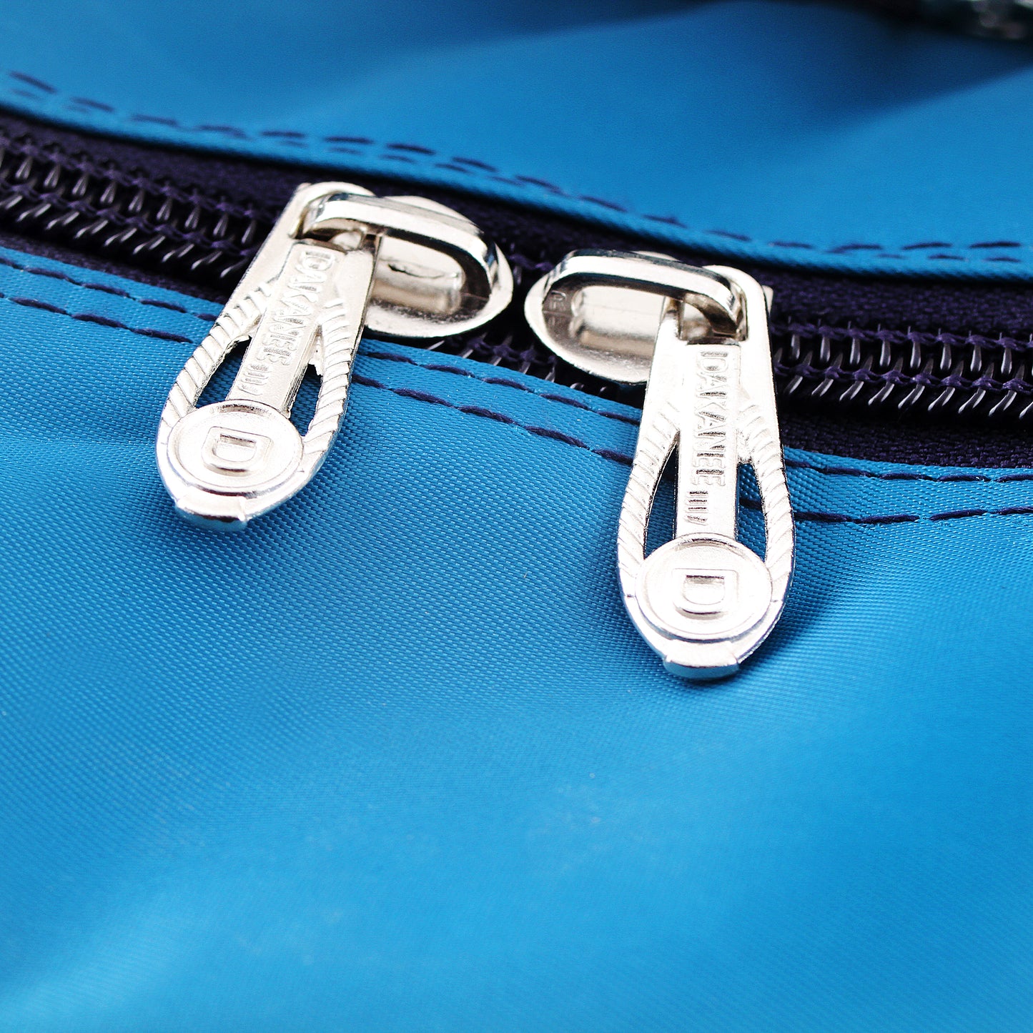 Travel/duffle/gym bag for men and women cross boddy/shoulder bag