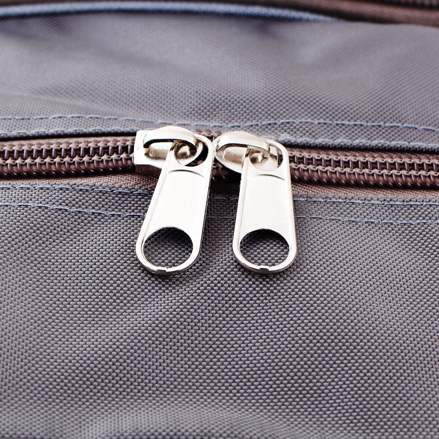 Grey Travel duffle bag for men and women