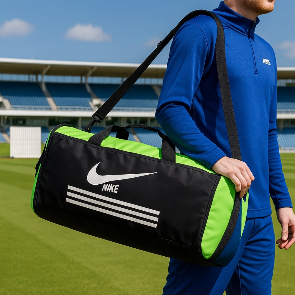 Travel duffle/Sports/Gym bag for men and women cross boddy/shoulder bag