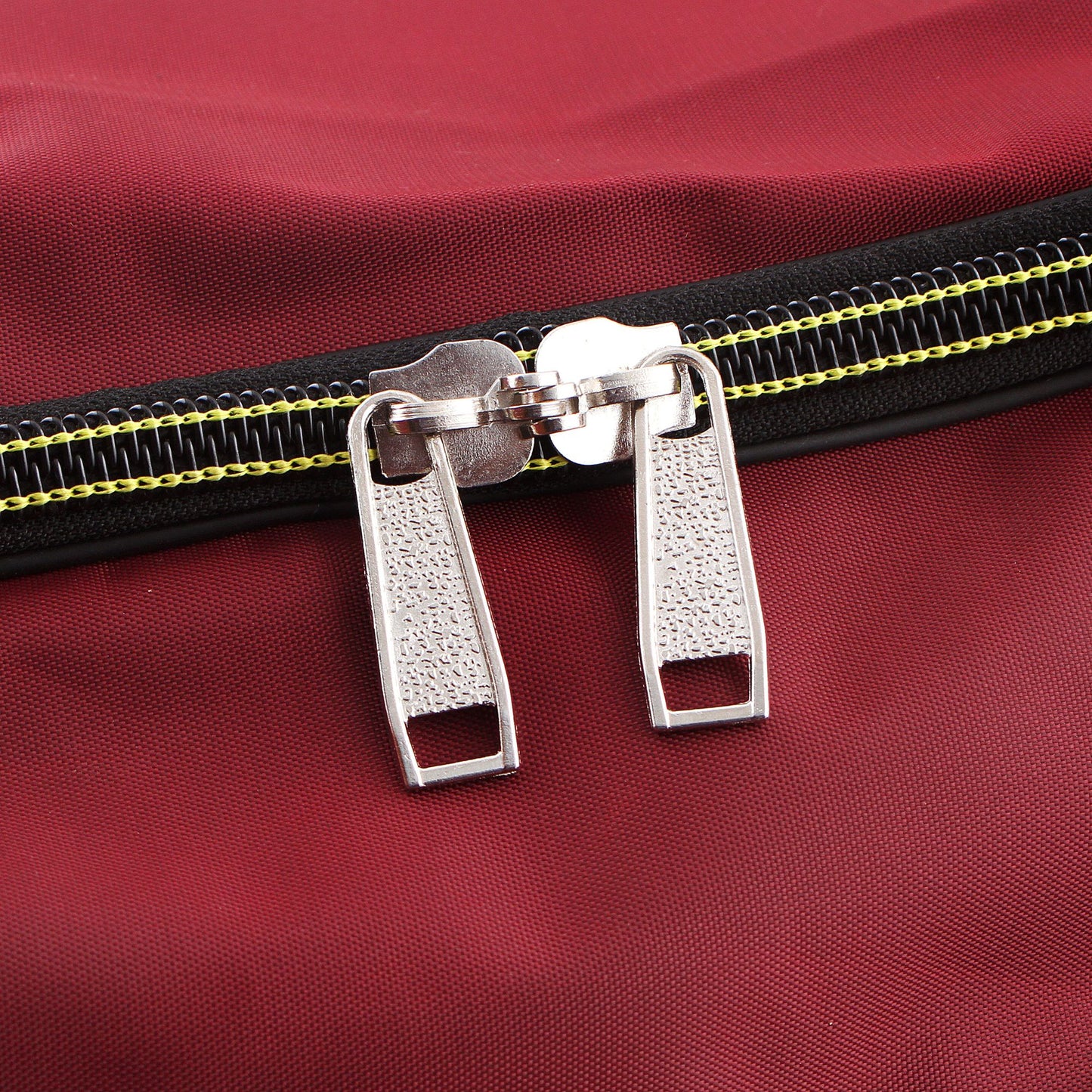 Travel/duffle/gym bag for men and women cross boddy/shoulder bag