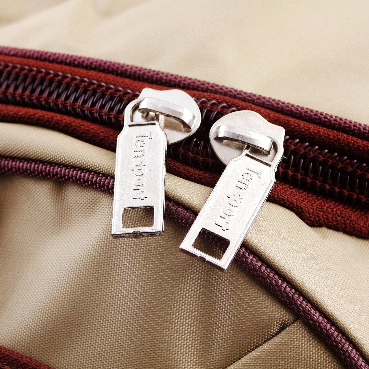 Travel duffle bag for men and women cross boddy/shoulder bag